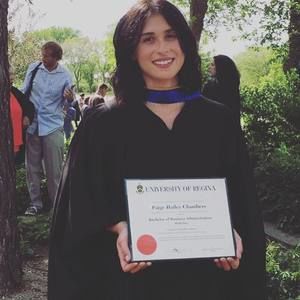 Meet your Posher, Paige